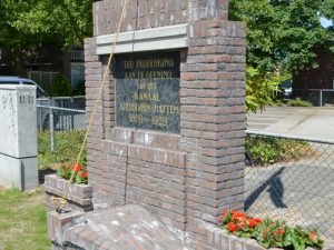 Gedenksteen Eeuwfeest van het Apeldoorns Kanaal