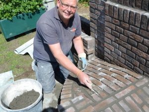 Gedenksteen Eeuwfeest van het Apeldoorns Kanaal